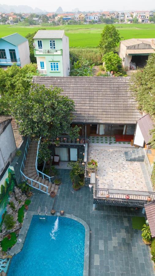 נין בין Camellia Eco Home &Tra My Restaurant מראה חיצוני תמונה