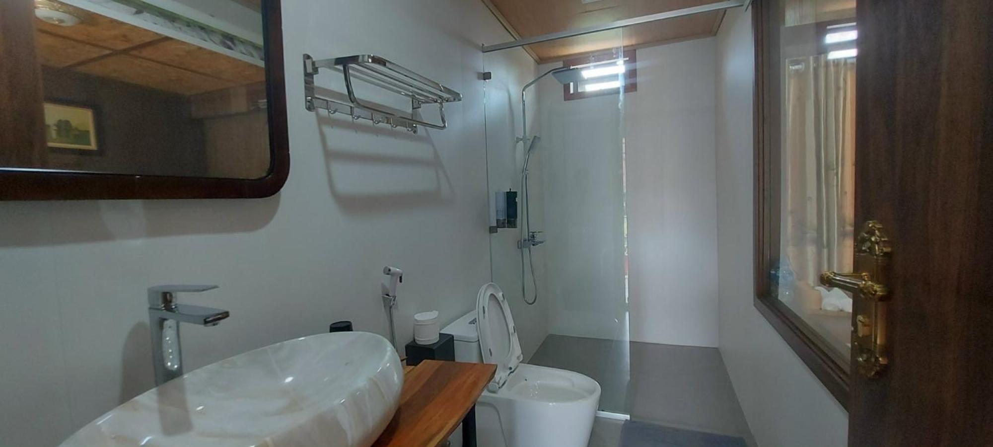 נין בין Camellia Eco Home &Tra My Restaurant מראה חיצוני תמונה